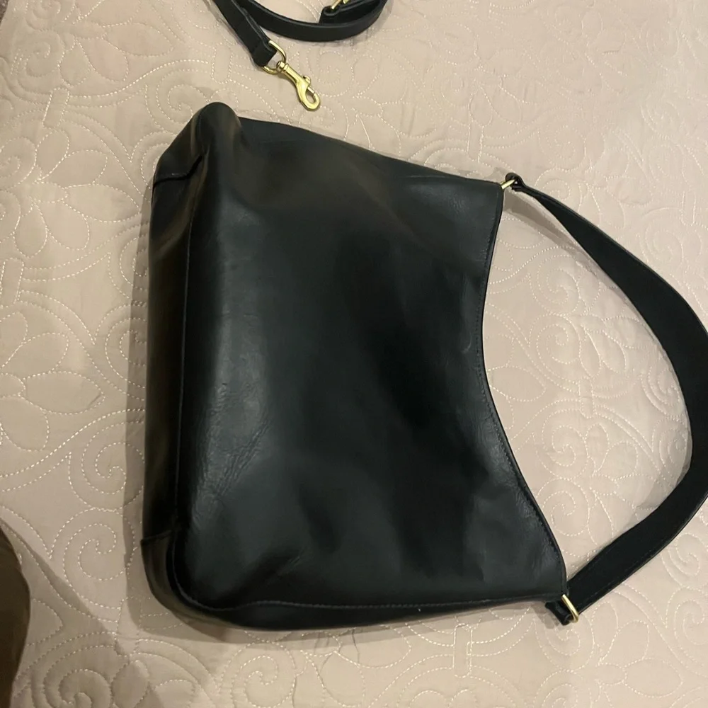 Fount Kinsley with crossbody strap and dust bag.  Excellent condition, Gorgeous. - Picture 4 of 5